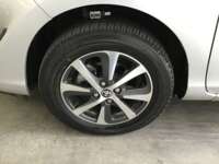 Toyota Prius 2018 5p C Híbrido L4/1.5 Aut 2018 Toyota Prius Venta Llantas 10