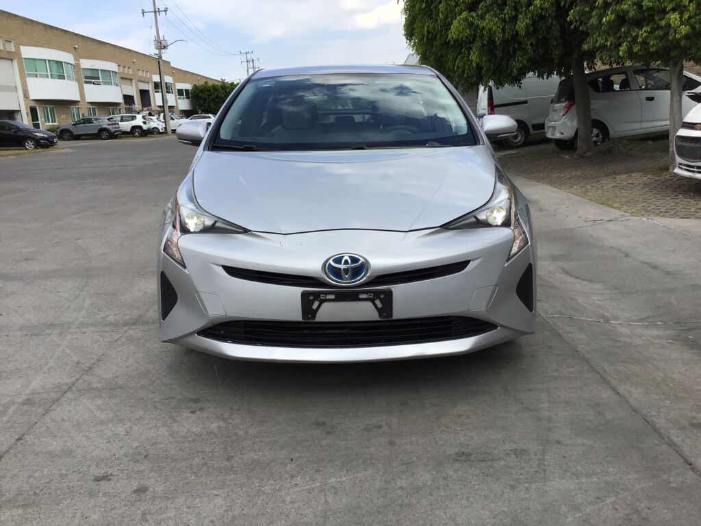 Toyota Prius 2017 5p Base Hibrido L4/1.8 Aut 2017 Toyota Prius Venta Exteriores 2