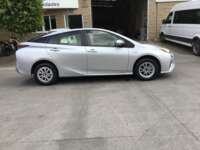 Toyota Prius 2017 5p Base Hibrido L4/1.8 Aut 2017 Toyota Prius Venta Exteriores 4
