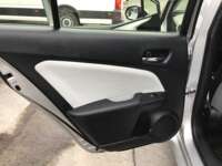 Toyota Prius 2017 5p Base Hibrido L4/1.8 Aut 2017 Toyota Prius Venta Interiores 17