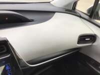 Toyota Prius 2017 5p Base Hibrido L4/1.8 Aut 2017 Toyota Prius Venta Interiores 9