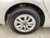 Toyota Prius 2017 5p Base Hibrido L4/1.8 Aut 2017 Toyota Prius Venta Llantas 4