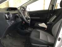 Toyota Prius 2018 5p C Híbrido L4/1.5 Aut 2018 Toyota Prius Venta Interiores 17