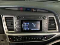 Toyota Highlander 2019 5p LE V6/3.5 Aut 2019 Toyota Highlander Venta Interiores 8
