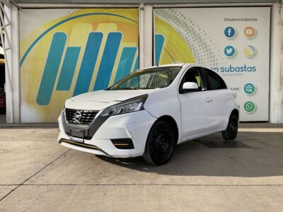 Nissan March 2021 5p Sense L4/1.6 Man