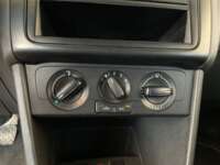 Volkswagen Vento 2021 4p Startline L4/1.6 Man 2021 Volkswagen Vento Venta Interiores 8