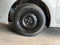 Nissan March 2021 5p Sense L4/1.6 Man 2021 Nissan March Venta Llantas 1