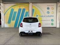 Nissan March 2021 5p Sense L4/1.6 Man 2021 Nissan March Venta Exteriores 6