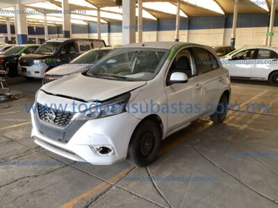 Nissan March 2021 5p Sense L4/1.6 Man