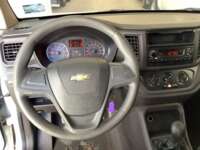 Chevrolet Tornado 2022 5p Van LS L4/1.5 Man 2022 Chevrolet Tornado Venta Interiores 1