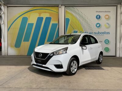 Nissan March 2021 5p Sense L4/1.6 Man