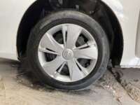 Nissan March 2021 5p Sense L4/1.6 Man 2021 Nissan March Venta Llantas 1