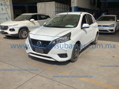 Nissan March 2021 5p Sense L4/1.6 Man