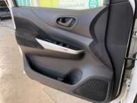 Nissan NP300 Frontier 2020 4p LE Diesel L4/2.5/T 4X4 Aut 2020 Nissan NP300 Frontier Venta Interiores 14