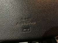 Toyota Prius 2018 5p C Híbrido L4/1.5 Aut 2018 Toyota Prius Venta Interiores 12