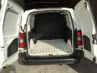 Peugeot Partner 2021 5p L4/1.6/T Diesel Man 2021 Peugeot Partner Venta Cajuela 1