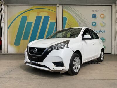 Nissan March 2021 5p Sense L4/1.6 Man