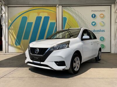 Nissan March 2021 5p Sense L4/1.6 Aut