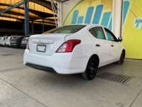Nissan V-Drive 2022 4p L4/1.6 Man 2022 Nissan V-Drive Venta Exteriores 5