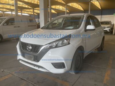 Nissan March 2021 5p Sense L4/1.6 Man