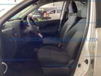 Nissan March 2021 5p Sense L4/1.6 Man 2021 Nissan March Ingreso Interiores 1