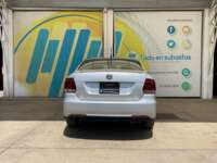 Volkswagen Vento 2021 4p Startline L4/1.6 Man 2021 Volkswagen Vento Venta Exteriores 6