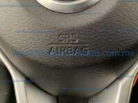 Nissan March 2021 5p Sense L4/1.6 Man 2021 Nissan March Ingreso Interiores 16