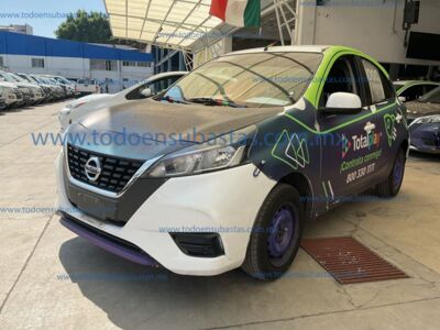 Nissan March 2021 5p Sense L4/1.6 Man