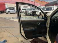 Nissan March 2021 5p Sense L4/1.6 Man 2021 Nissan March Ingreso Interiores 0