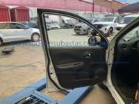 Nissan March 2021 5p Sense L4/1.6 Man 2021 Nissan March Ingreso Interiores 0