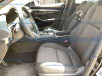 Mazda 3 2021 4p Sedán i Sport L4/2.5 Skyactive-Drive IMG_2994