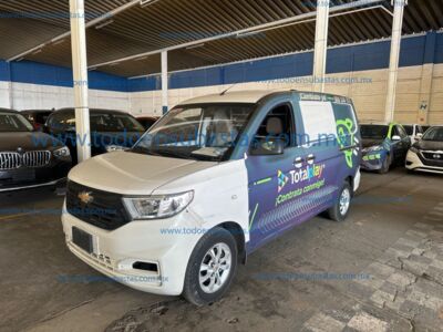Chevrolet Tornado 2022 5p Van LS L4/1.5 Man