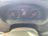 Volkswagen Vento 2021 4p Startline L4/1.6 Man IMG_3782