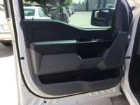 Ford F-150 2021 4p XL Crew Cab 4x2 V6/3.3 Aut  2021 Ford F-150 Venta Interiores 1