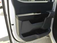 Ford F-150 2021 4p XL Crew Cab 4x2 V6/3.3 Aut  2021 Ford F-150 Venta Interiores 11