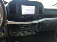 Ford F-150 2021 4p XL Crew Cab 4x2 V6/3.3 Aut  2021 Ford F-150 Venta Interiores 6