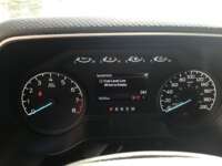 Ford F-150 2021 4p XL Crew Cab 4x2 V6/3.3 Aut  2021 Ford F-150 Venta Interiores 8