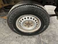 Nissan NP300 2020 Chasis Cabina Tm Dh Paq.  Seg. 6 Vel A/C 2020 Nissan NP300 Venta Llantas 7