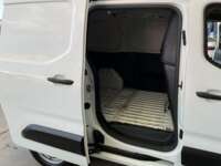 Peugeot Partner 2021 5p L4/1.6/T Diesel Man 2021 Peugeot Partner Venta Cajuela 3