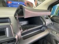 Peugeot Partner 2021 5p L4/1.6/T Diesel Man 2021 Peugeot Partner Venta Interiores 11