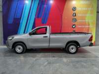 Toyota Hilux 2019 2p Cabina Sencilla L4/2.7 Man 2019 Toyota Hilux Venta Exteriores 4