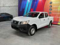Nissan NP300 Doble Cabina 2020 4p SE L4/2.5 Man A/A Paq. Seg 2020 Nissan NP300 Frontier Venta Exteriores 1