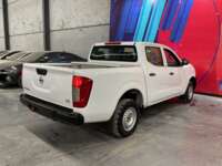 Nissan NP300 Doble Cabina 2020 4p SE L4/2.5 Man A/A Paq. Seg 2020 Nissan NP300 Frontier Venta Exteriores 7