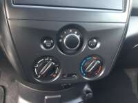 Nissan Versa 2019 4p Sense L4/1.6 Man 2019 Nissan Versa Venta Interiores 6