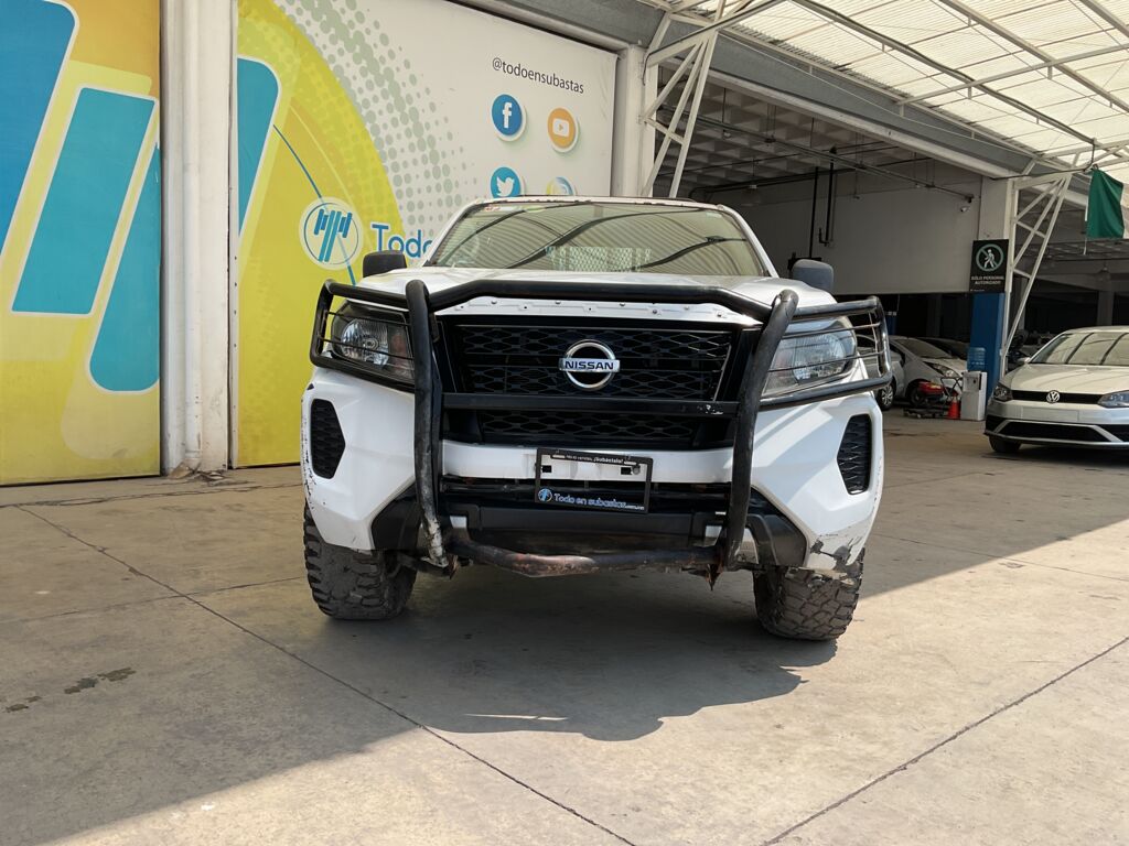 Nissan NP300 Frontier 2021 4p Platinum LE Diesel L4/2.5/T 4X4 Aut 2021 Nissan NP300 Frontier Venta Exteriores 2