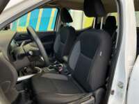 Nissan NP300 Frontier 2021 4p Diesel L4/2.5/T 4X4 Man Línea Nueva 2021 Nissan NP300 Frontier Venta Interiores 18
