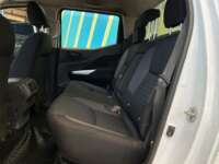 Nissan NP300 Frontier 2021 4p Diesel L4/2.5/T 4X4 Man Línea Nueva 2021 Nissan NP300 Frontier Venta Interiores 20