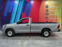 Toyota Hilux 2019 2p Cabina Sencilla L4/2.7 Man 2019 Toyota Hilux Venta Exteriores 4