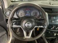 Nissan NP300 Frontier 2021 4p Diesel L4/2.5/T 4X4 Man Línea Nueva 2021 Nissan NP300 Frontier Venta Interiores 1
