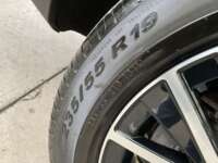 Mercedes-Benz Clase GLC 2022  2022 Mercedes-Benz Clase GLC Venta Llantas 8